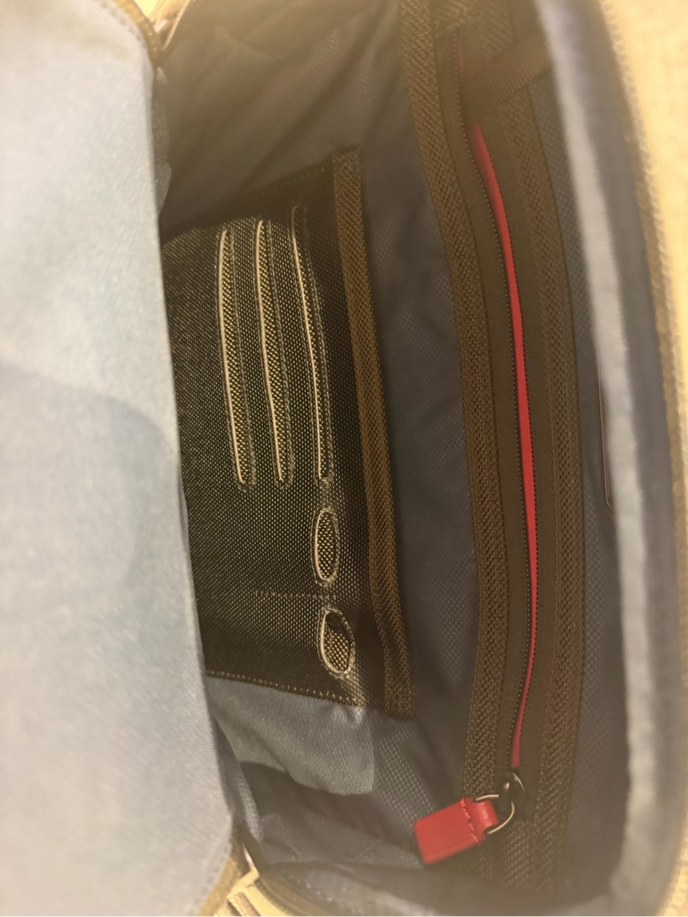 Tumi Alpha 3 Slim Solutions Laptop Brief Pack. Pristine! - Picture 9 of 11